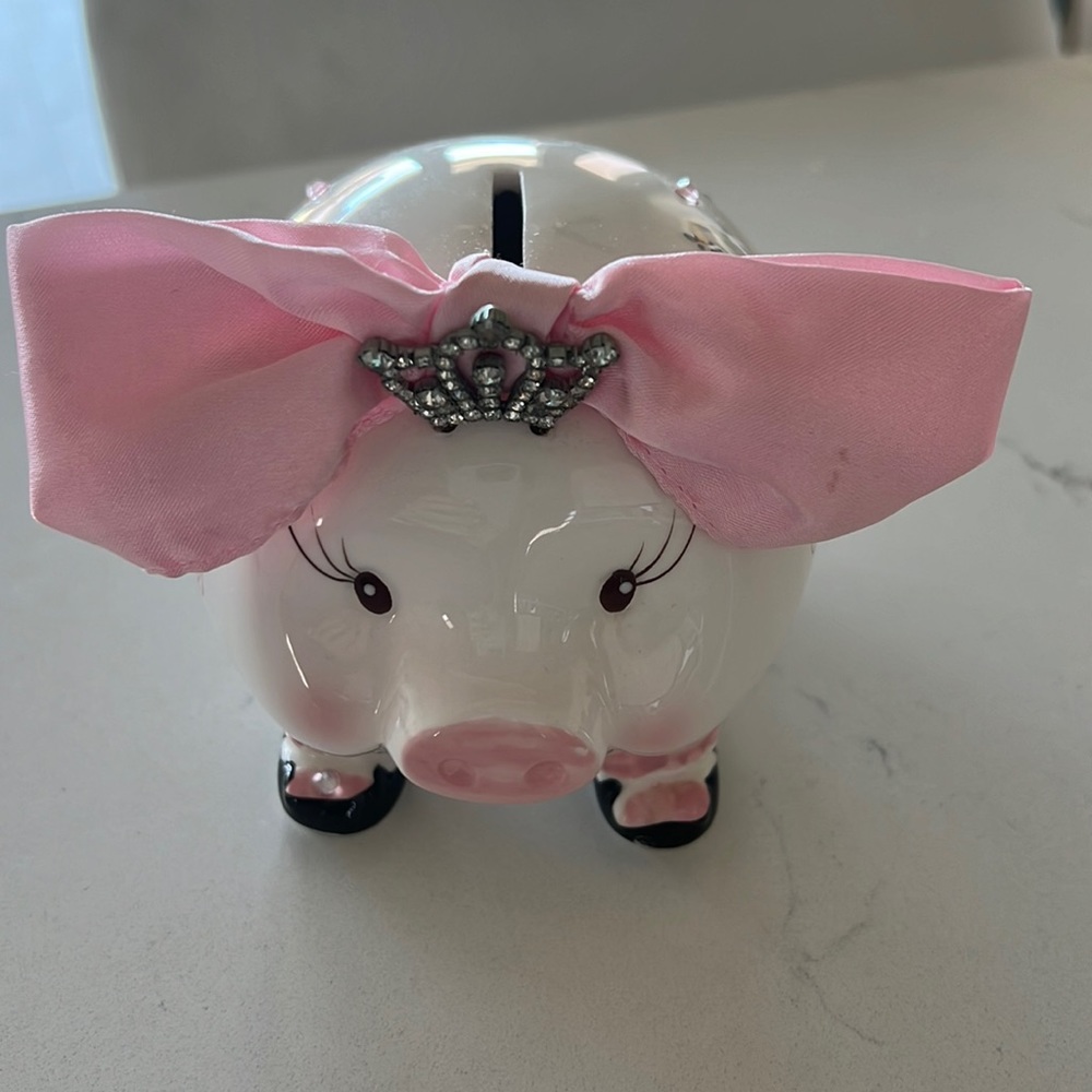 Girls piggy bank
